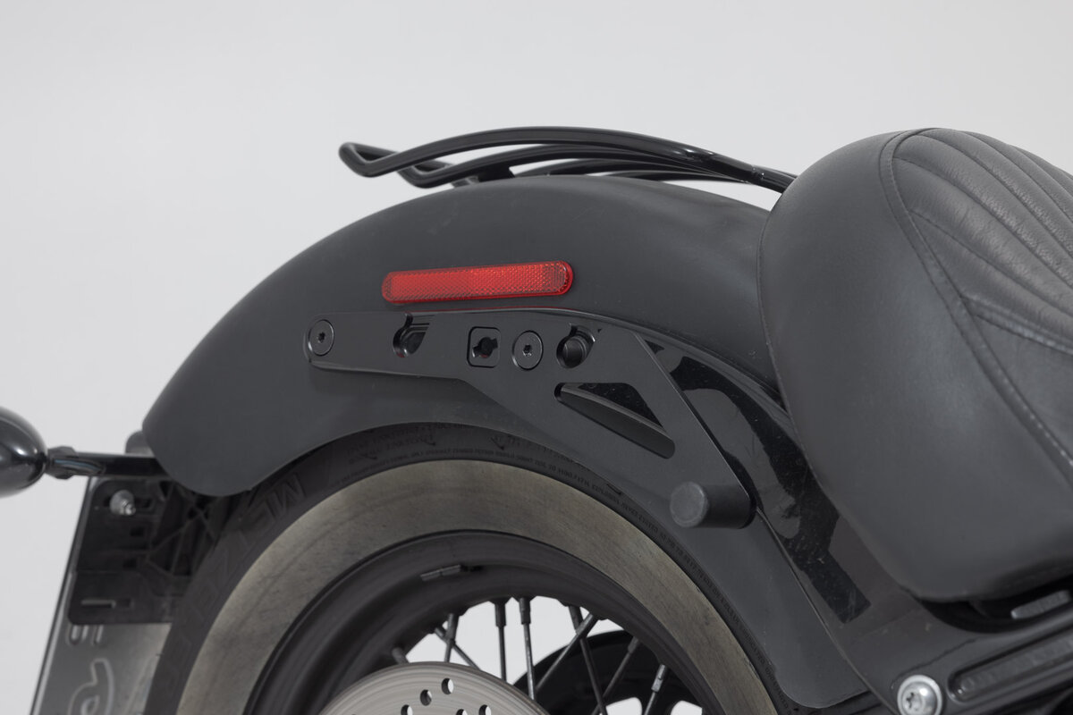Slh Side Carrier Right For Harley Davidson Softail Slim