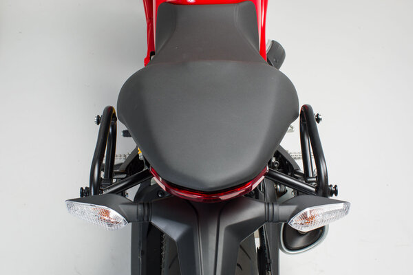 Soporte lateral izquierdo SLC Ducati Monster 797 (16-).