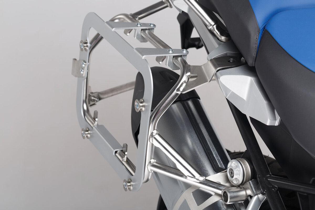 Valise en aluminium pour moto TRAX ADV de SW-MOTECH