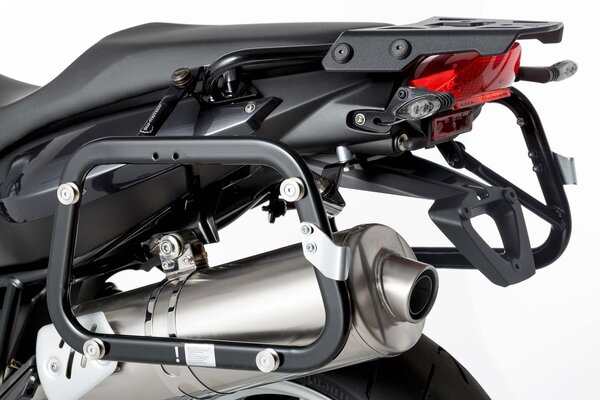 EVO side carriers Black. BMW F 800 R (09-) / F 800 GT (12-).