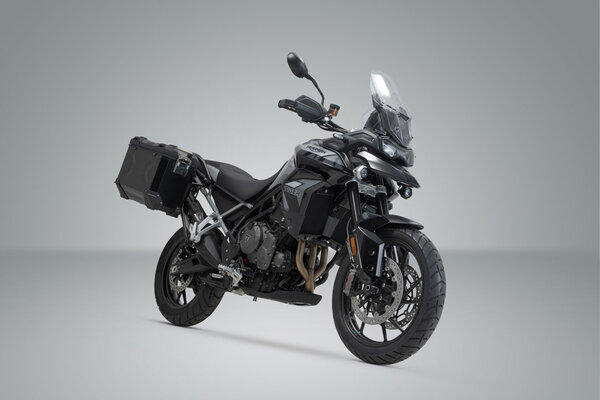 TRAX ADV Alukoffer-System + Akrapovic Schwarz. 45/37 l. Triumph Tiger 900 (19-23).