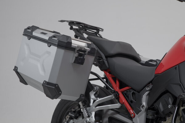 Sistema de maletas TRAX ADV Plateado. 45/45 l. Ducati Multistrada V4 (20-).