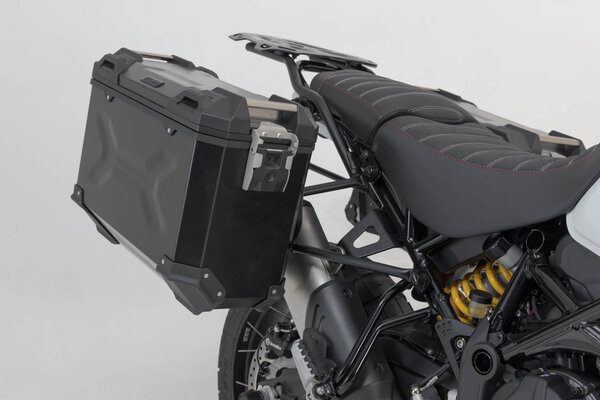 PRO side carrier Black. Ducati DesertX (22-) / Rally (23-).