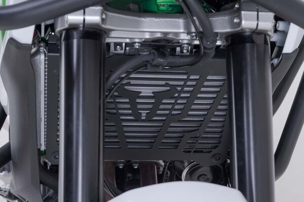 Protezione del radiatore Nero. Kawasaki KLE500 / KLE500 SE (26-).