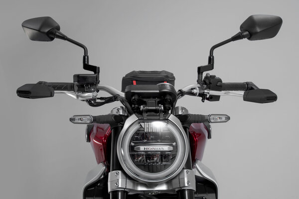 Protège leviers avec déflecteur de vent Noir. Honda CB1000R (18-).