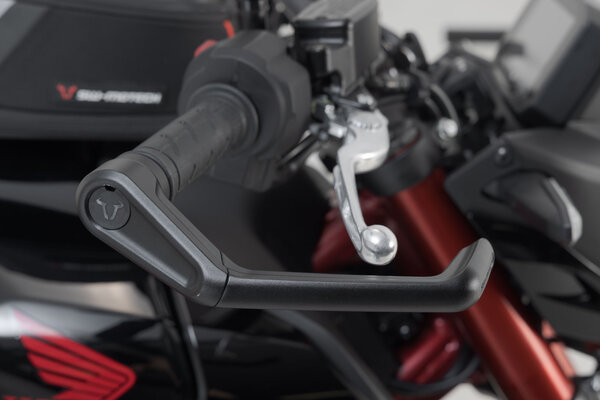 Protège-leviers Noir. Honda CB750 Hornet (22-).