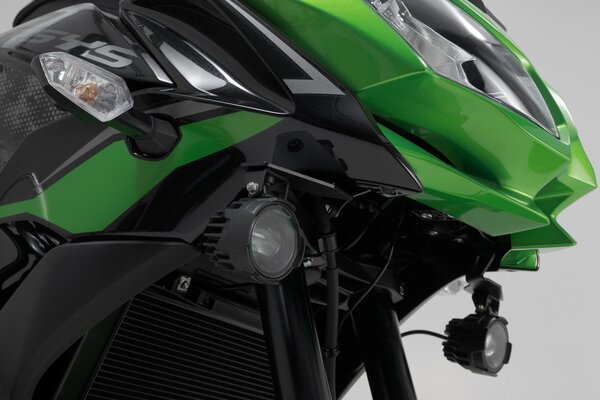 Supports pour feux additionnels Noir. Kawasaki Versys 650 (14-21).