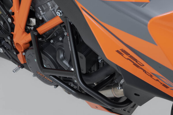 Protecciones laterales de motor Negro. KTM 1290 Super Duke R / GT.