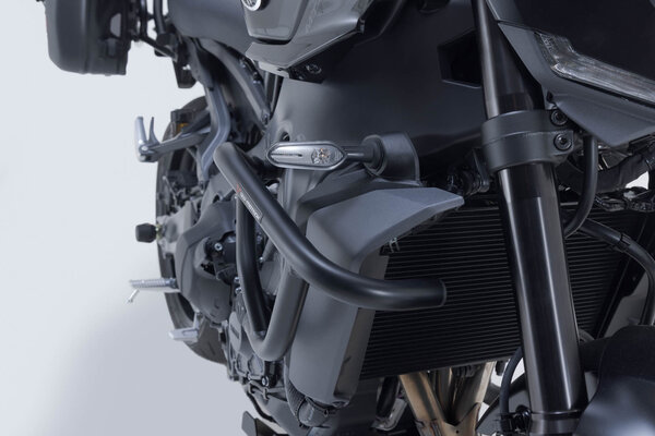 Protecciones laterales de motor Negro. Yamaha MT-09 (23-).