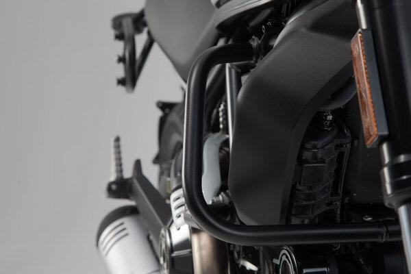 Barra di protezione motore Nero. Modelli Ducati Scrambler.