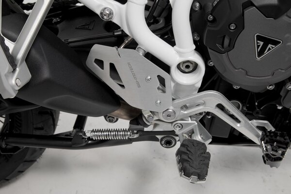 Heel guard right Black. Triumph Tiger 900/GT/Rally/Pro (19-23).