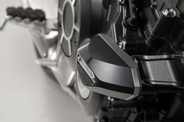Frame slider kit Black. Honda CB1000R (18-).