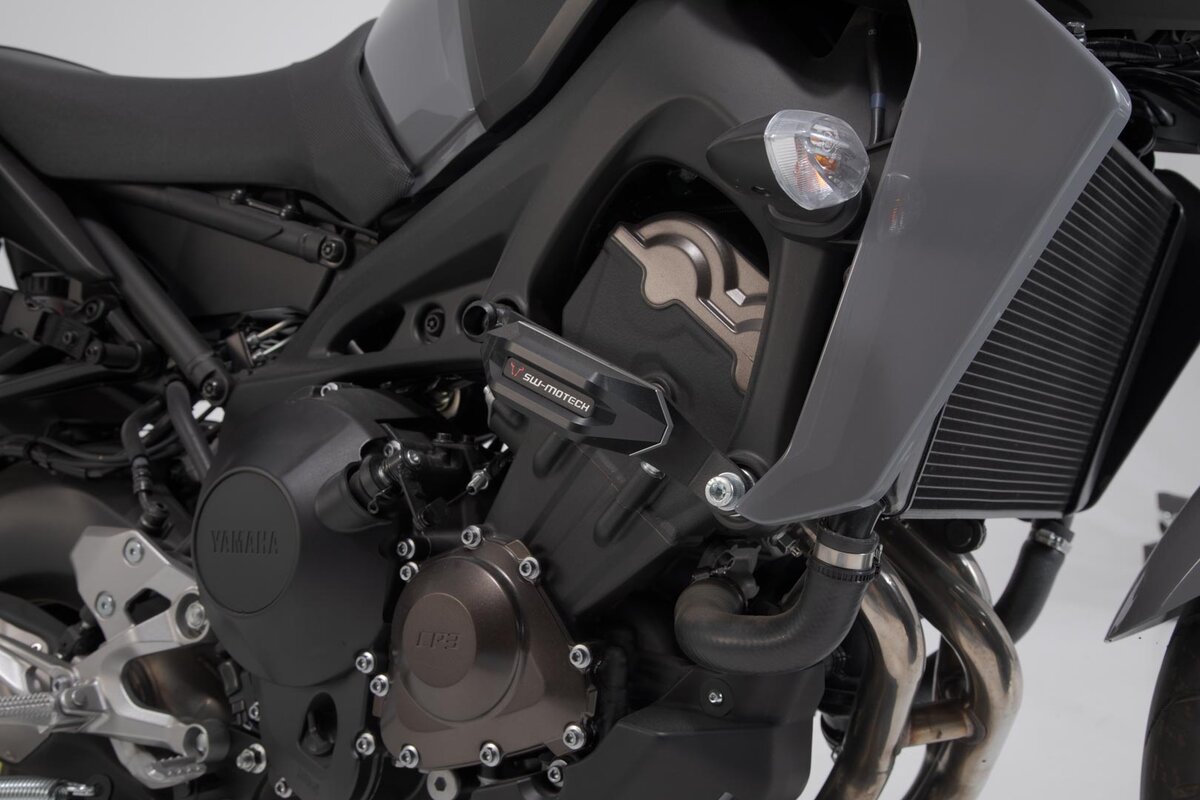 GUAIMI Candado de casco de motocicleta antirrobo para casco MT-09 Tracer  2015-2020 XSR900 2016-2020 Tracer 900 2018-2020 (no compatible con GT) -  Rojo