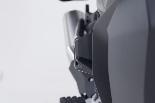 Frame slider kit Black. BMW S 1000 XR (19-).