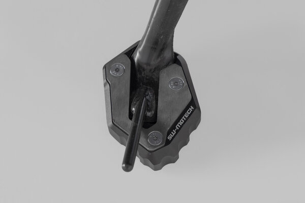 Extension de pied de béquille latérale Noir/Gris. Yamaha MT-09 (20-)/ XSR900 (21-).