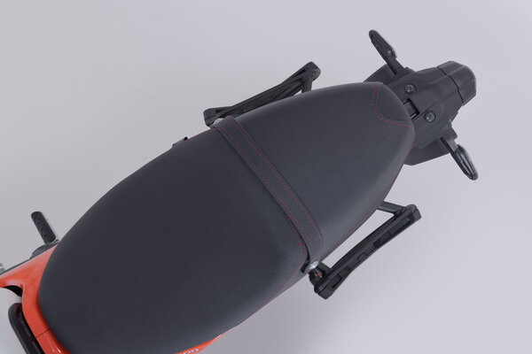 V-LOC Side Carrier left Yamaha XSR900 (21-), XSR900 GP (23-).