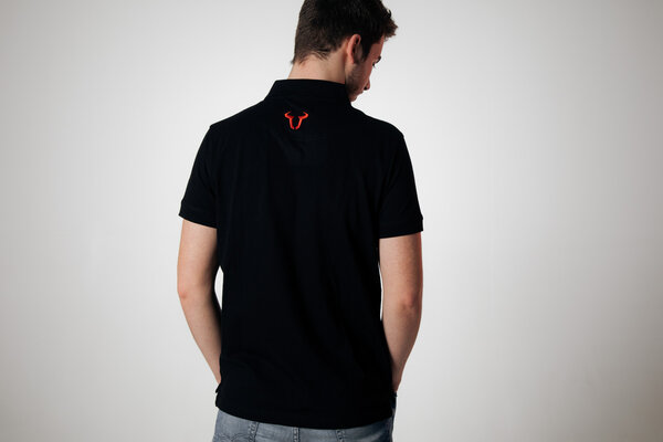 Polo de equipo Core Line. Negro. Hombre. Talla S.