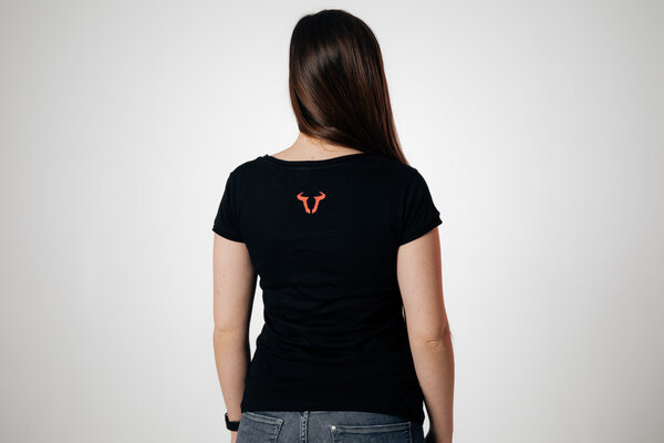 Camiseta Core Line. Negro. Mujer. Talla M.