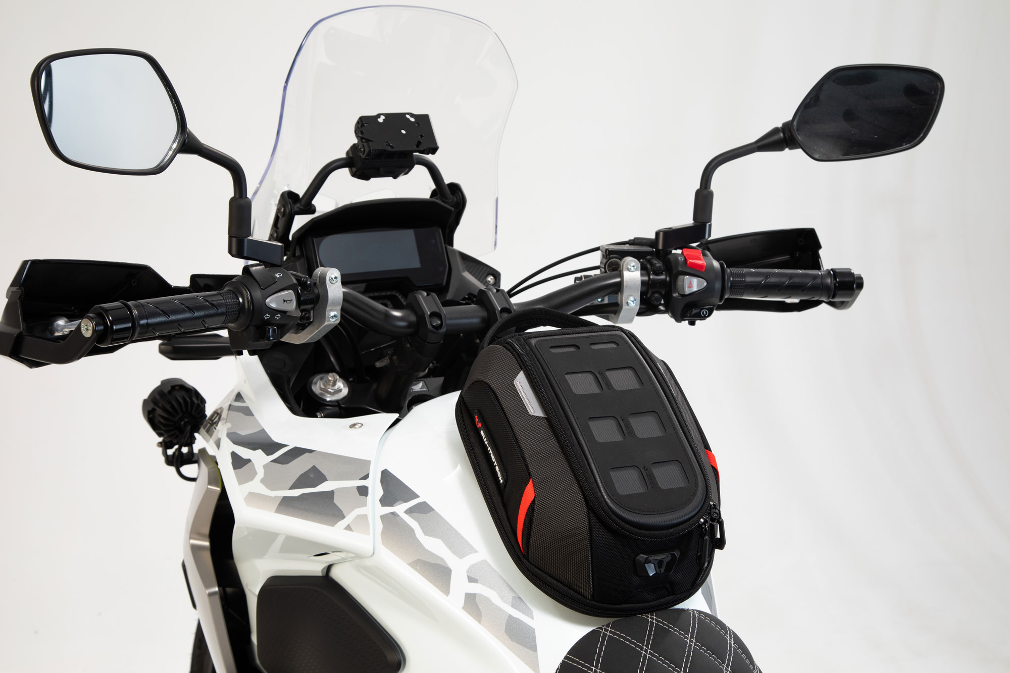 Honda CB500X: The BEST accessories for your motorcycle 